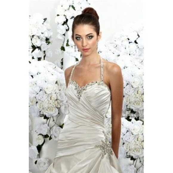 Impression Bridal Wedding Dress 3051 - Picture 3 of 9